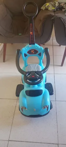 Carrinho menino