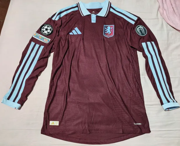 camisa Aston Villa 26/27 manga longa - modelo jogador, Número 18