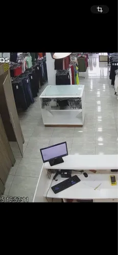 Balcão de atendimento com tampo de vidro para loja de 