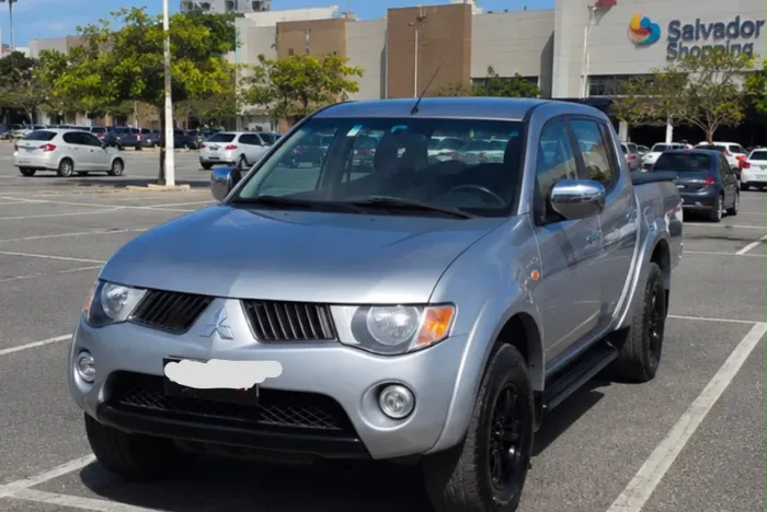 Mitsubishi L200 Triton HPE 3.2 CD TB Int.diesel AUT 2010
