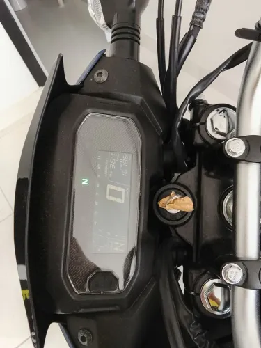 Moto zera, poucos km rodado muito nova