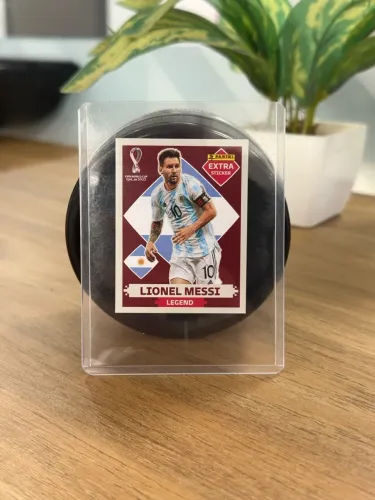 Figurinha Neymar e Messi bordo 2022