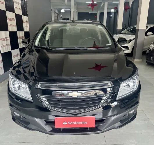 Chevrolet Onix Hatch LT 1.0 8V Flex Power Mec. 4P 2013
