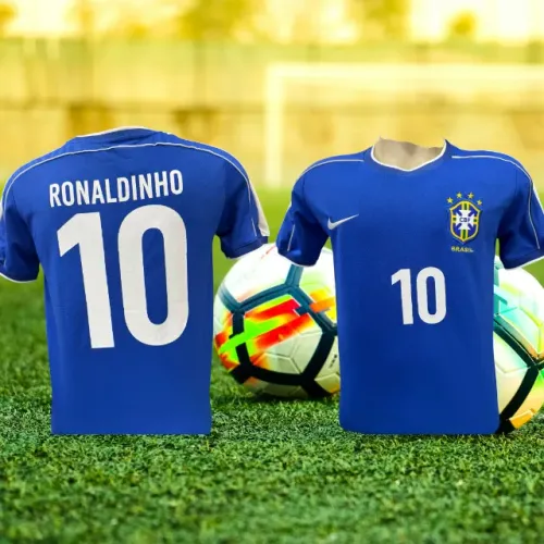 Camiseta Seleção Brasileira Retrô Azul Ronaldinho