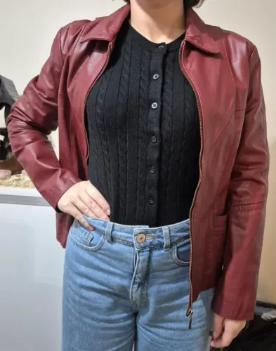 Jaqueta de couro feminina 