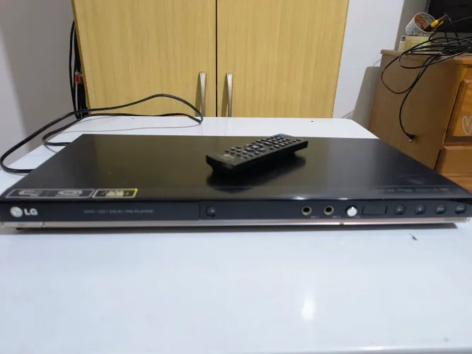 DVD Player LG DV487 Bivolt Com Entradas para Microfone