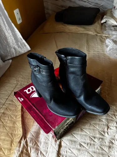 Bota feminina