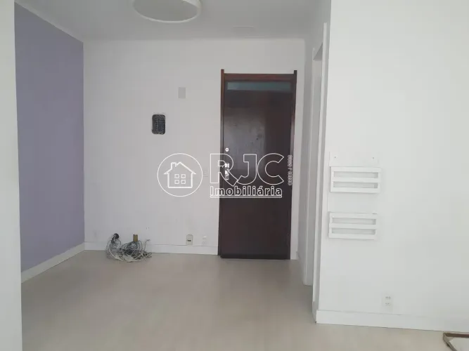 Imóvel para venda tem 34 metros quadrados em Tijuca - Rio de Janeiro - RJ