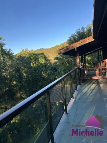 Casa para Locação em Teresópolis, ALBUQUERQUE, 2 dormitórios, 1 banheiro, 1 vaga