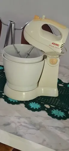 Batedeira Arno 110volts 