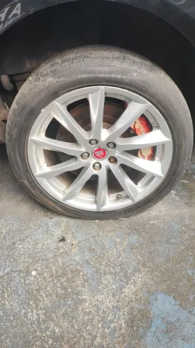 JOGO DE RODAS JAGUAR XF C/PNEUS