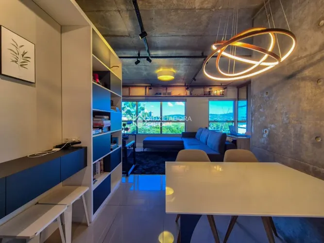 Studio Mobiliado no MAXHAUS