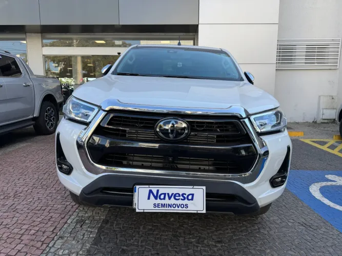 Toyota Hilux CD SRX 4X4 2.8 TDI 16V Diesel Aut. 2023