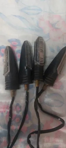 Vendo 02 par de pisca de Led 