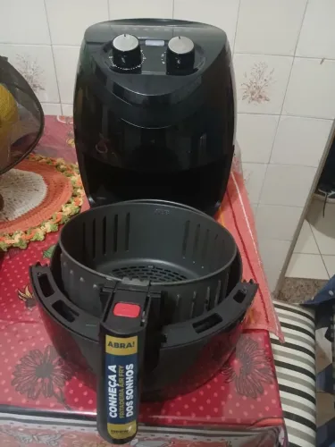 Airfryer Britânia Usada