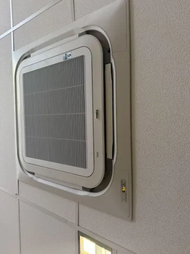 Ar Condicionado VRV Daikin 6 condensadoras 12/20HP 24 evaporadoras k7