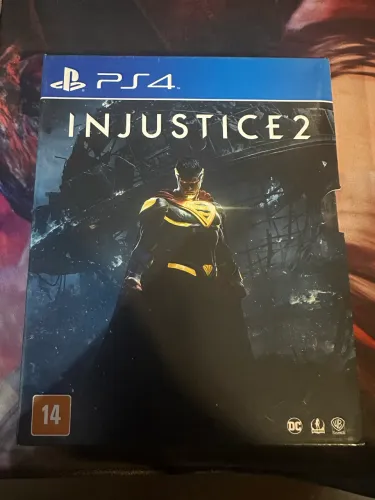 Injustice 2 PS4 - Edição de lançamento com Blue Ray Liga da Justiça Dark