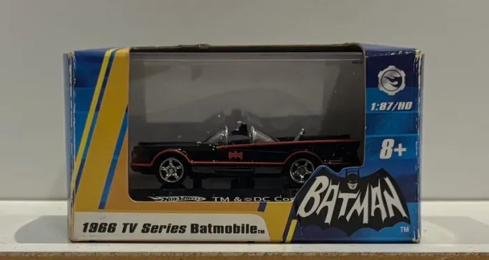 Batmóvel na escala 1/87 - HO -Hot Wheels 