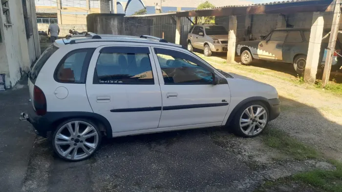 Chevrolet Corsa GL 1.6 MPFI / 1.4 EFI 2P E 4P 1996