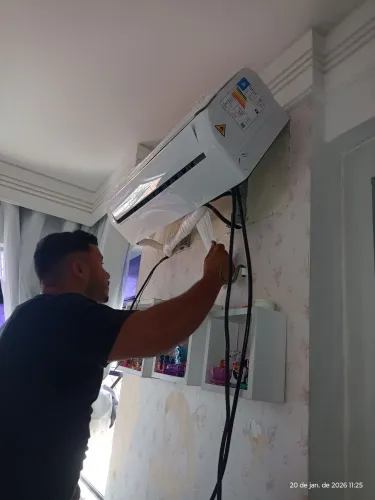Midea 30 mil BTUs 