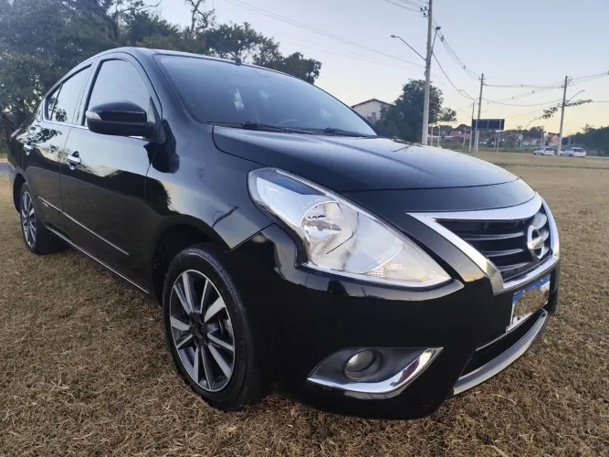 Nissan Versa Unique 1.6 16V Flexstart 4P Aut. 2018