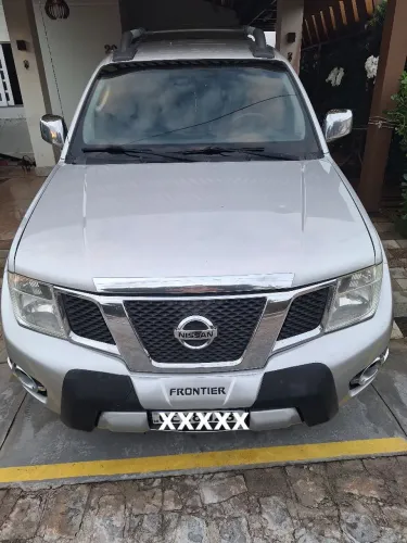 Nissan Frontier SL CD 4X4 2.5tb Diesel AUT 2014