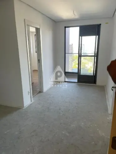 Oportunidade: Apartamento 2 Quartos com 1 Suíte no Centro do Rio, Santo Cristo