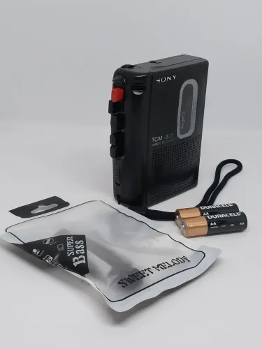 Toca fitas Sony TCM-323 Cassette-Corder funcionando