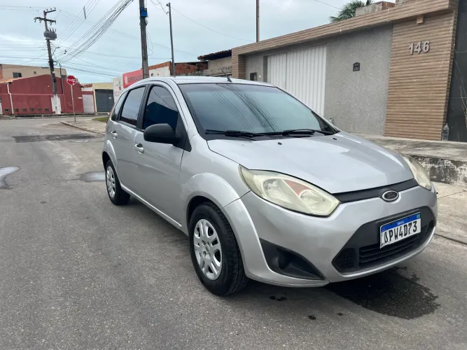 Ford Fiesta S 1.0 8V Flex 5P 2014