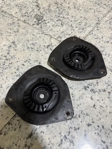 Par Coxim/ batente superior amortecedor dianteiro Fluence