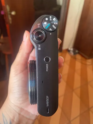 ? Câmera Samsung WB150F Wi-Fi 14.2 MP Zoom Óptico 18x - Excelente Estado
