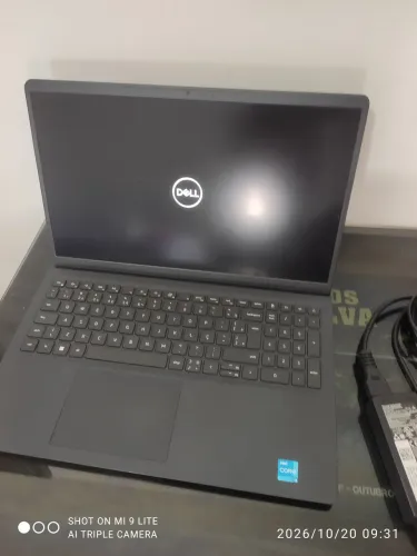 Notebook Dell Inspiron 15 3520 i3 1215U 8 GB memória HD mvme 256