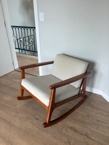 Poltrona balanço tok stok 