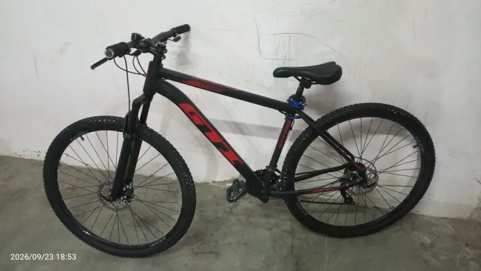 Bicicleta GTI aro 29 freio a disco