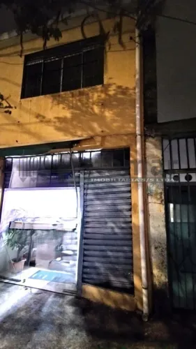 Sala Comercial Disponível para Locação com 60m² no Rio Pequeno