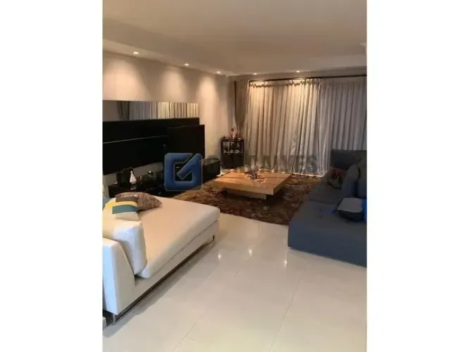 Sobrado de Luxo 3 Suítes, Piscina e 6 Vagas  Jardim do Mar, SB Campo