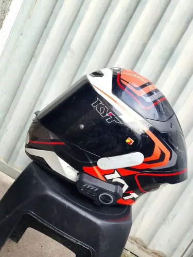 Capacete KYT® semi-novo $500$
