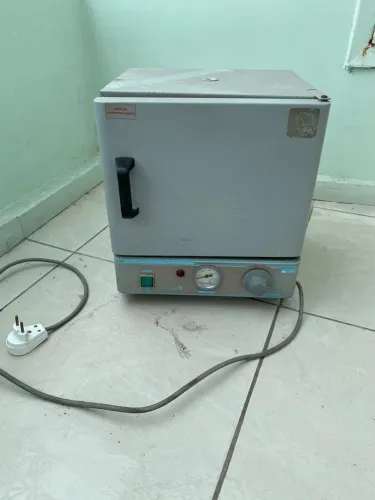 ESTUFA - ESTERILIZAÇÃO E SECAGEM