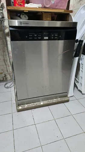Lava-Louças Electrolux 14 Serviços Inox com Função Higienizar Compras (LL14X)