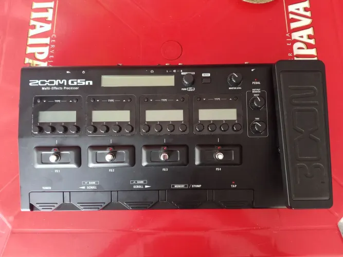 Pedaleira Zoom G5n