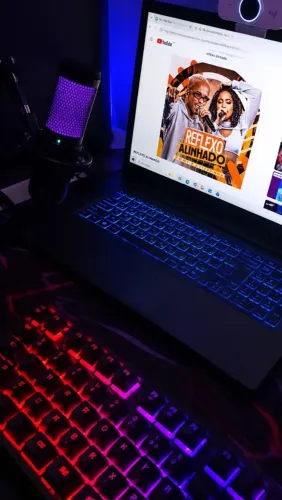 VENDO NOTEBOOK COM ACESSORIOS gamer
