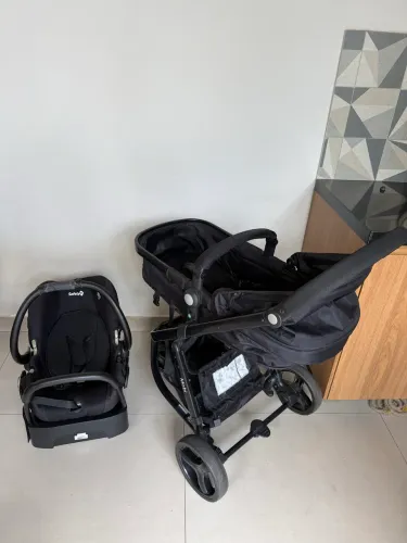 Carrinho de bebê Safety 1st Mobi completo
