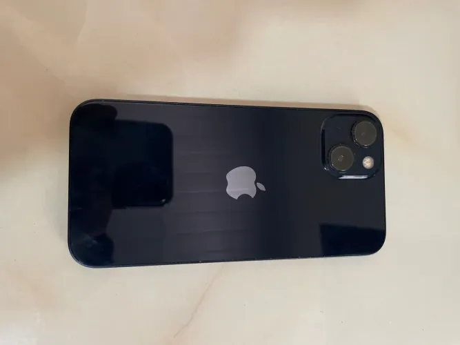 iphone 13 todo original ( bypass) não pega chip