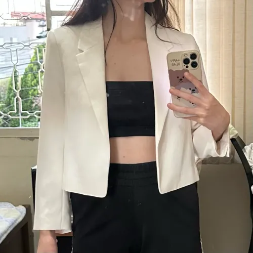 Blazer feminino branco curto - terninho
