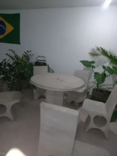 Mesa de pedra pra jardim