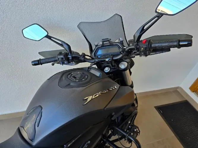 Vendo moto Dominar 400 - 2025/2025