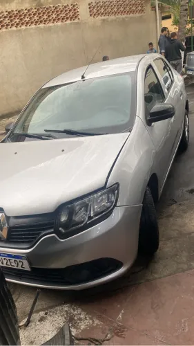 Renault Logan Expression Hi-flex 1.6 8V 4P 2017