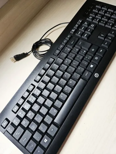 Teclado HP Wired Keyboard Preto