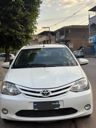 Toyota Etios X Sedan 1.5 Flex 16V 4P Mec. 2016