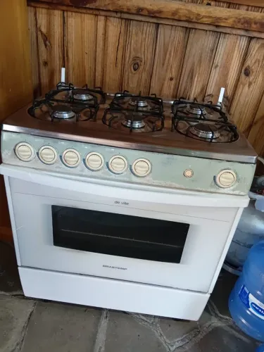 Fogão de 6 bocas Brastemp!!